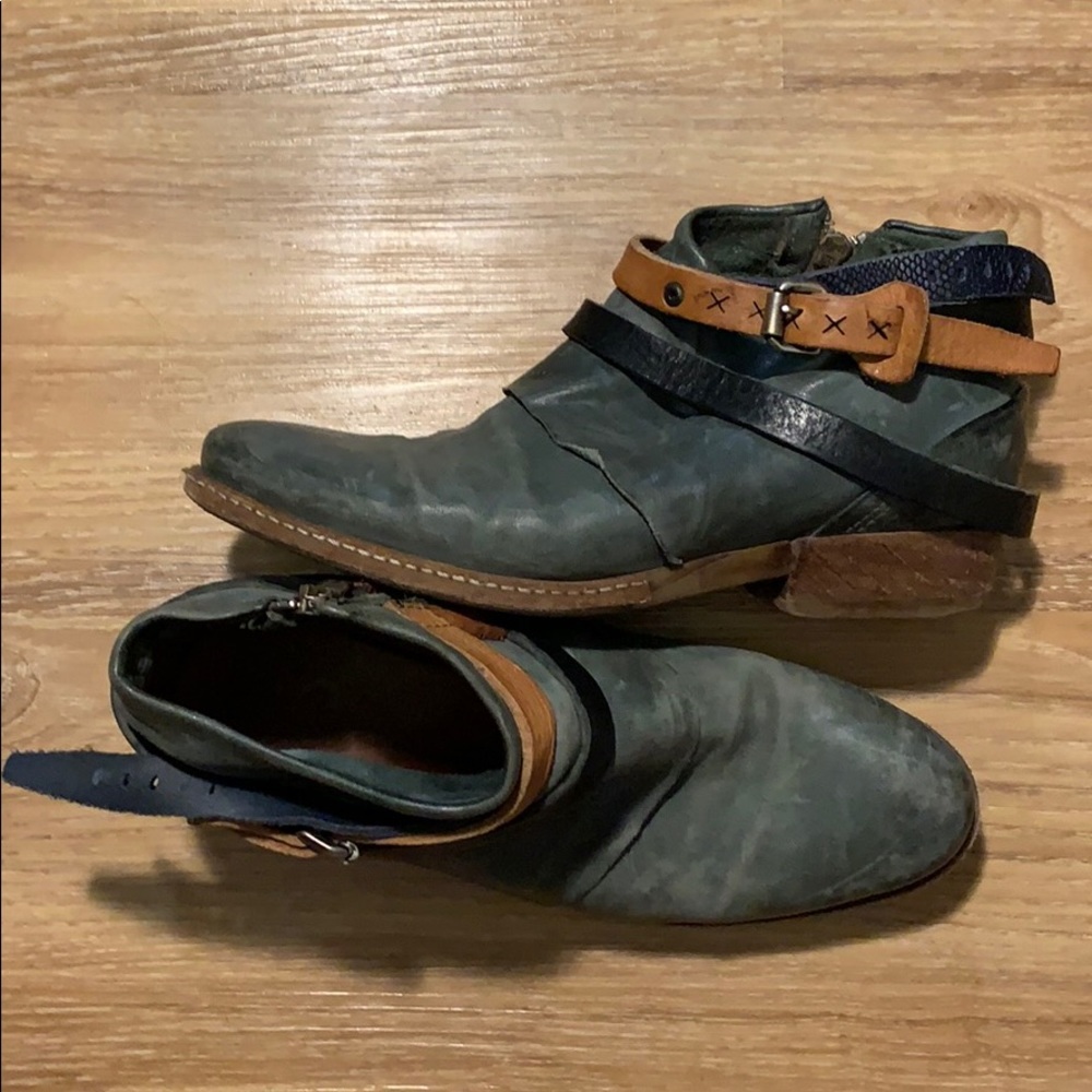 A.S. 98 leather ankle bootie with straps